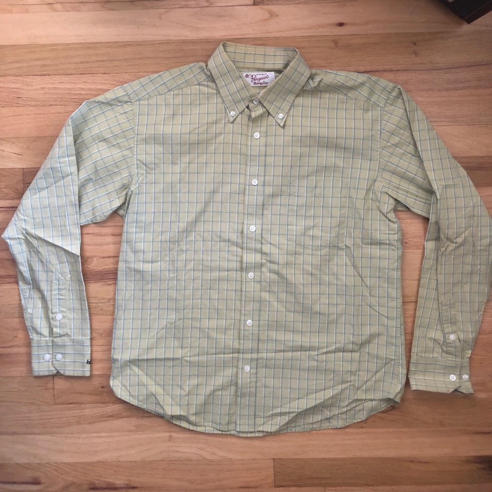 Men’s Original Penguin button up casual Oxford.